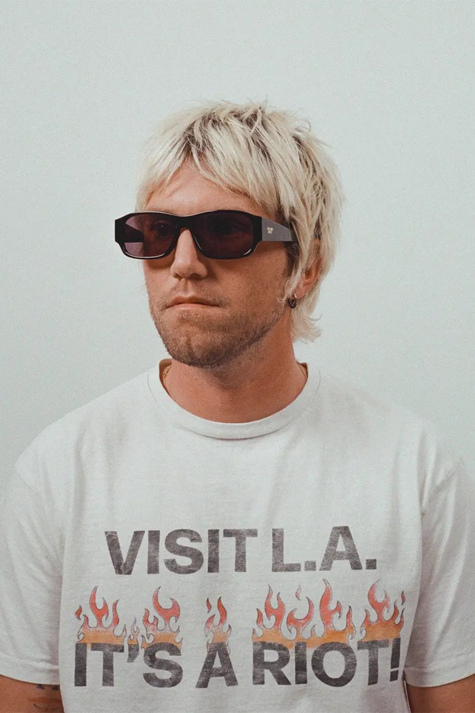 Gallery Dept. classic silhouette sunglasses with dark lenses