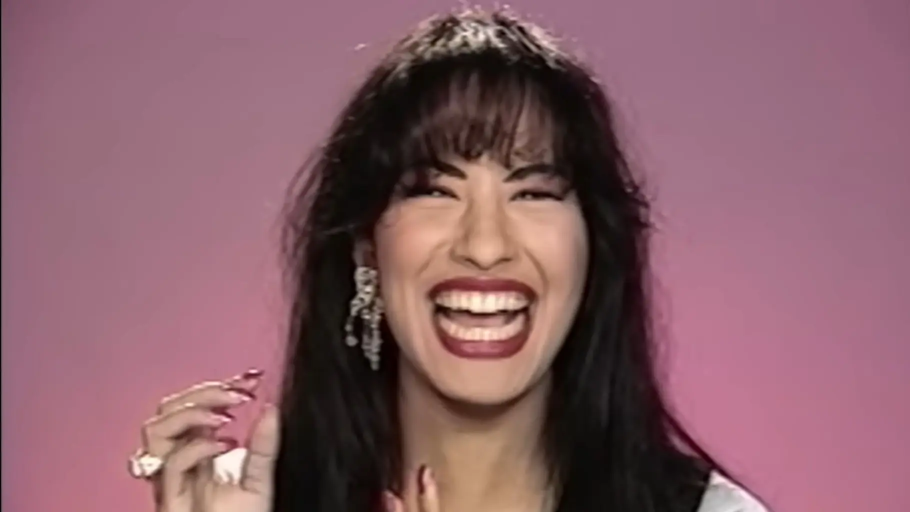 Selena Quintanilla performing on stage, image tied to the trademark dispute over her likeness